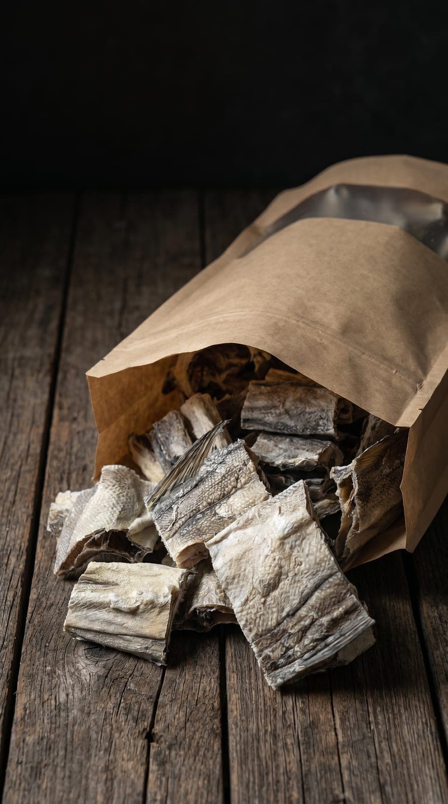Tørrfisk til hund — hel, 6 kg